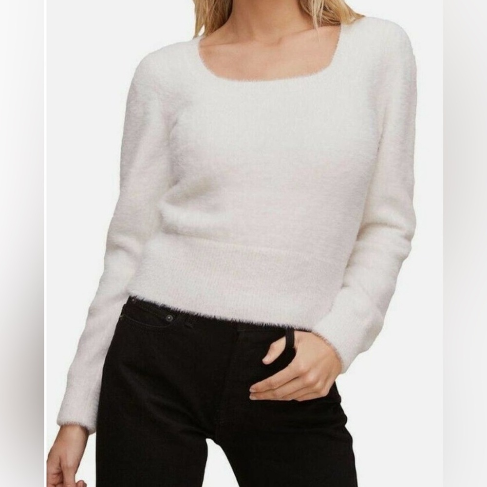 ASTR the Label Size Large Fuzzy Crop Sweater Ivory Square Neck Long Sleeve New